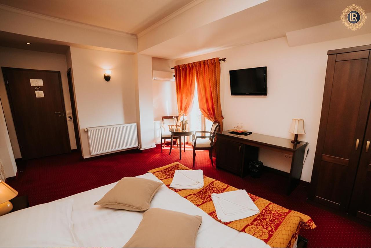 Hotel La Rezidenta Sibiu Esterno foto