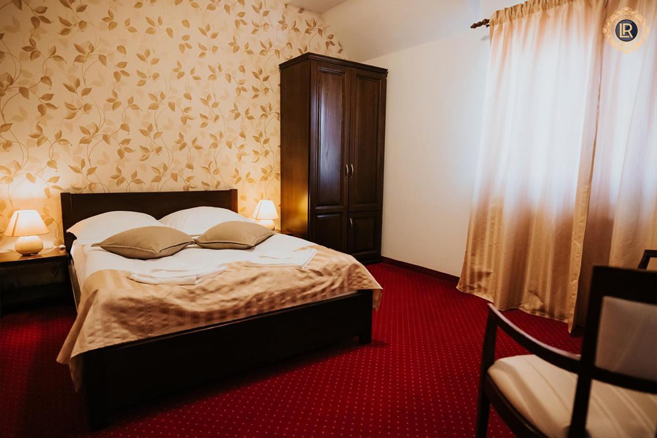 Hotel La Rezidenta Sibiu Esterno foto